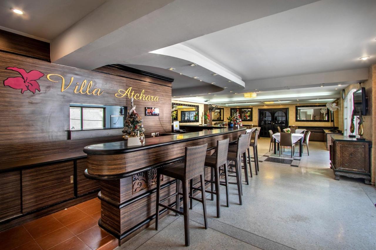 Villa Atchara Patong Екстер'єр фото