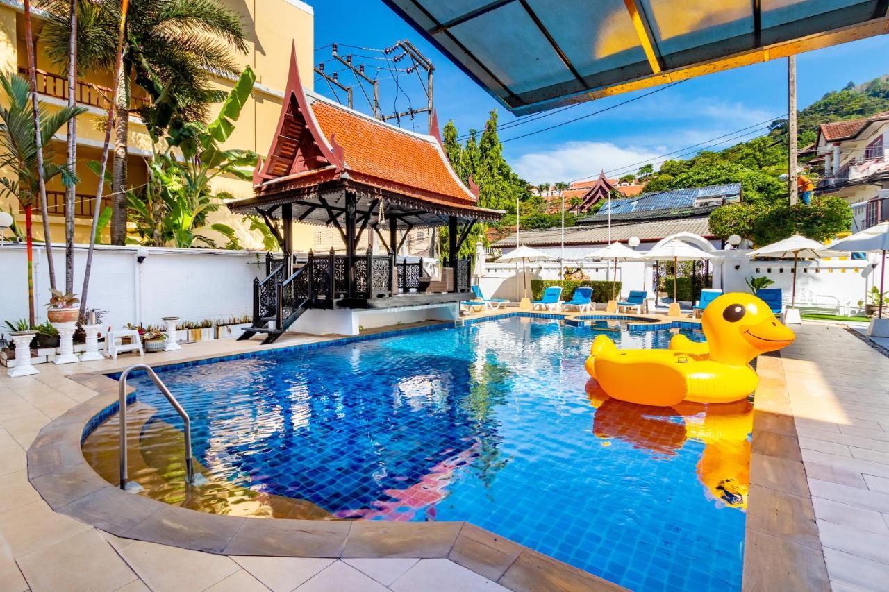 Villa Atchara Patong Екстер'єр фото