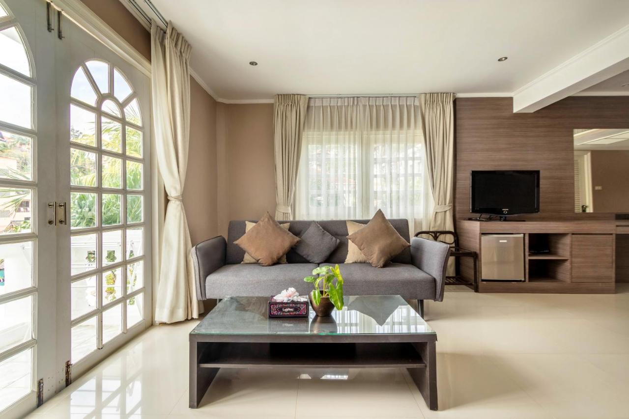 Villa Atchara Patong Екстер'єр фото